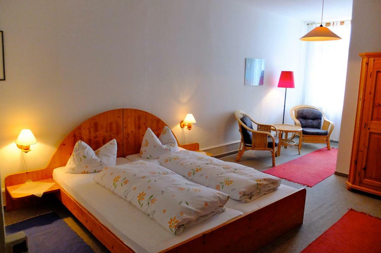 Hotel Loewen Kirchzarten Zewnętrze zdjęcie