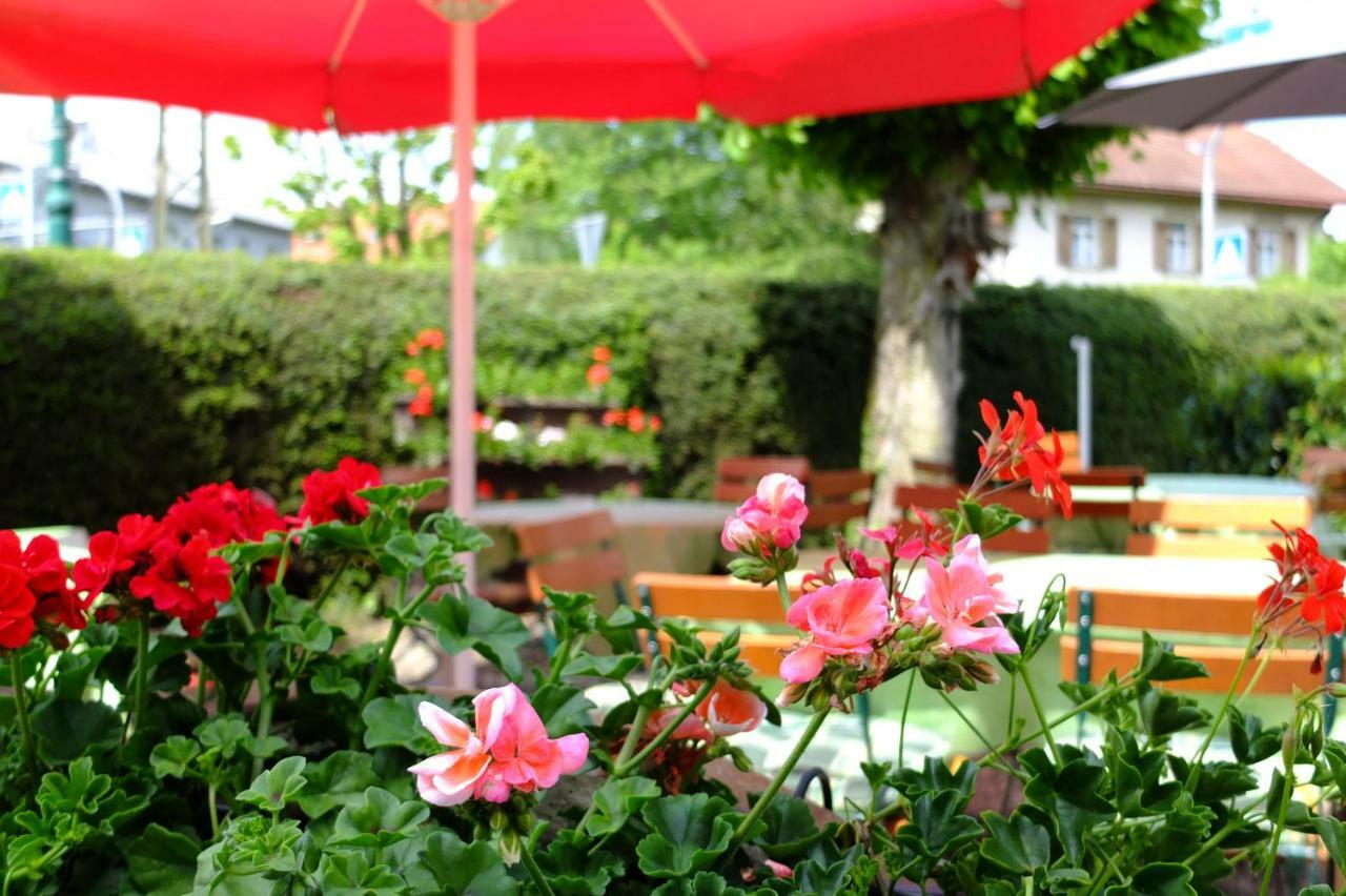 Hotel Loewen Kirchzarten Zewnętrze zdjęcie