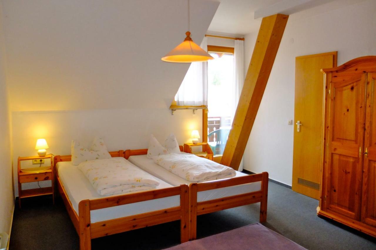 Hotel Loewen Kirchzarten Zewnętrze zdjęcie